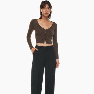 Aritzia The Effortless Pant Black size 6